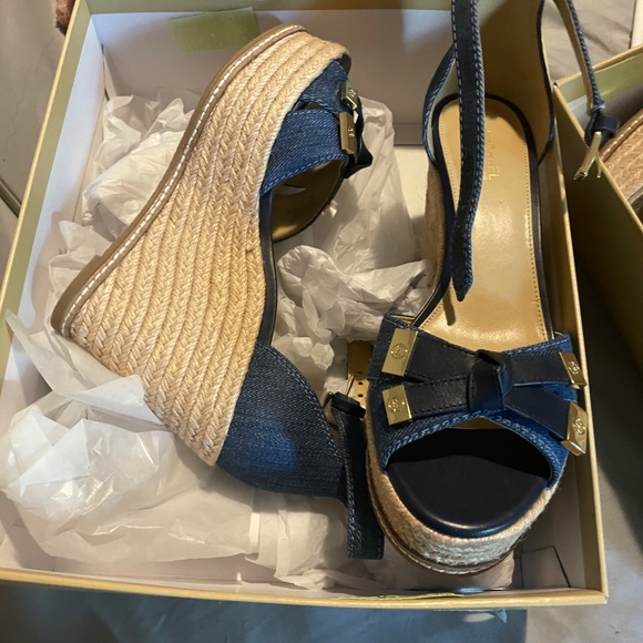 Michael kors wedge heel - Picture 3 of 4